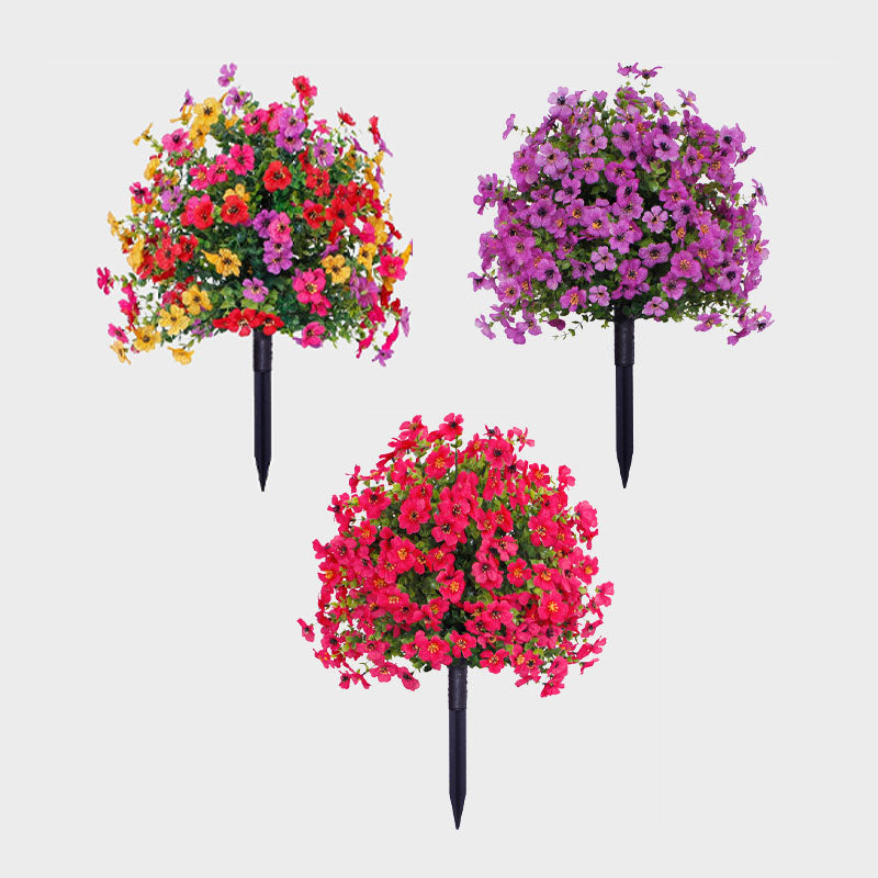 Decoração floral artificial de eucalipto e violeta para inserção no solo.