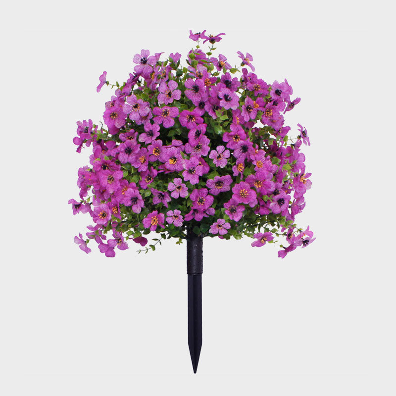 Decoração floral artificial de eucalipto e violeta para inserção no solo.